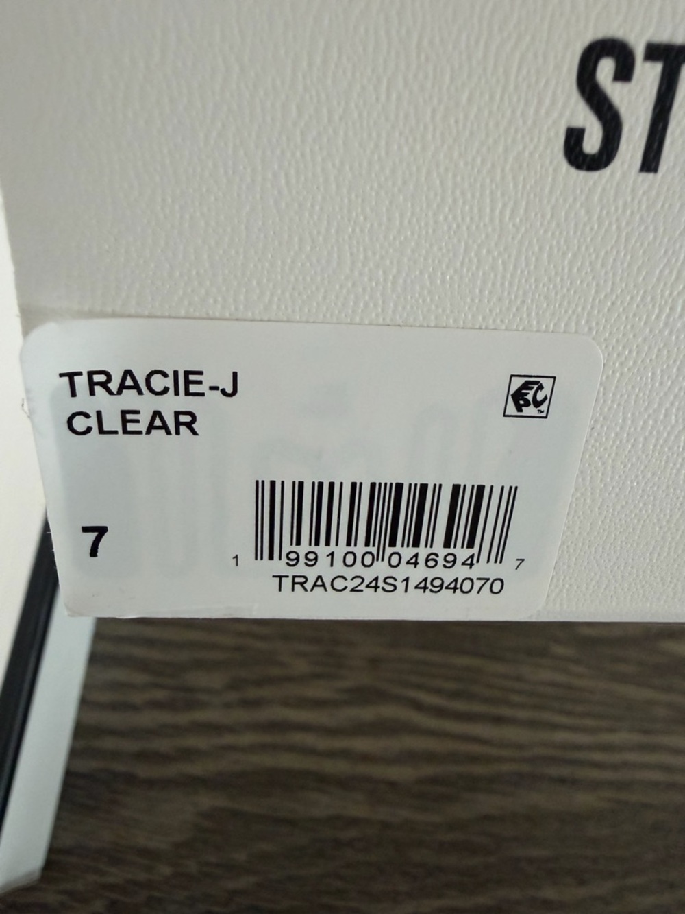 Steve Madden Tracie Clear jelly Kitten Heel Thong Sandal 7 - Picture 5 of 9